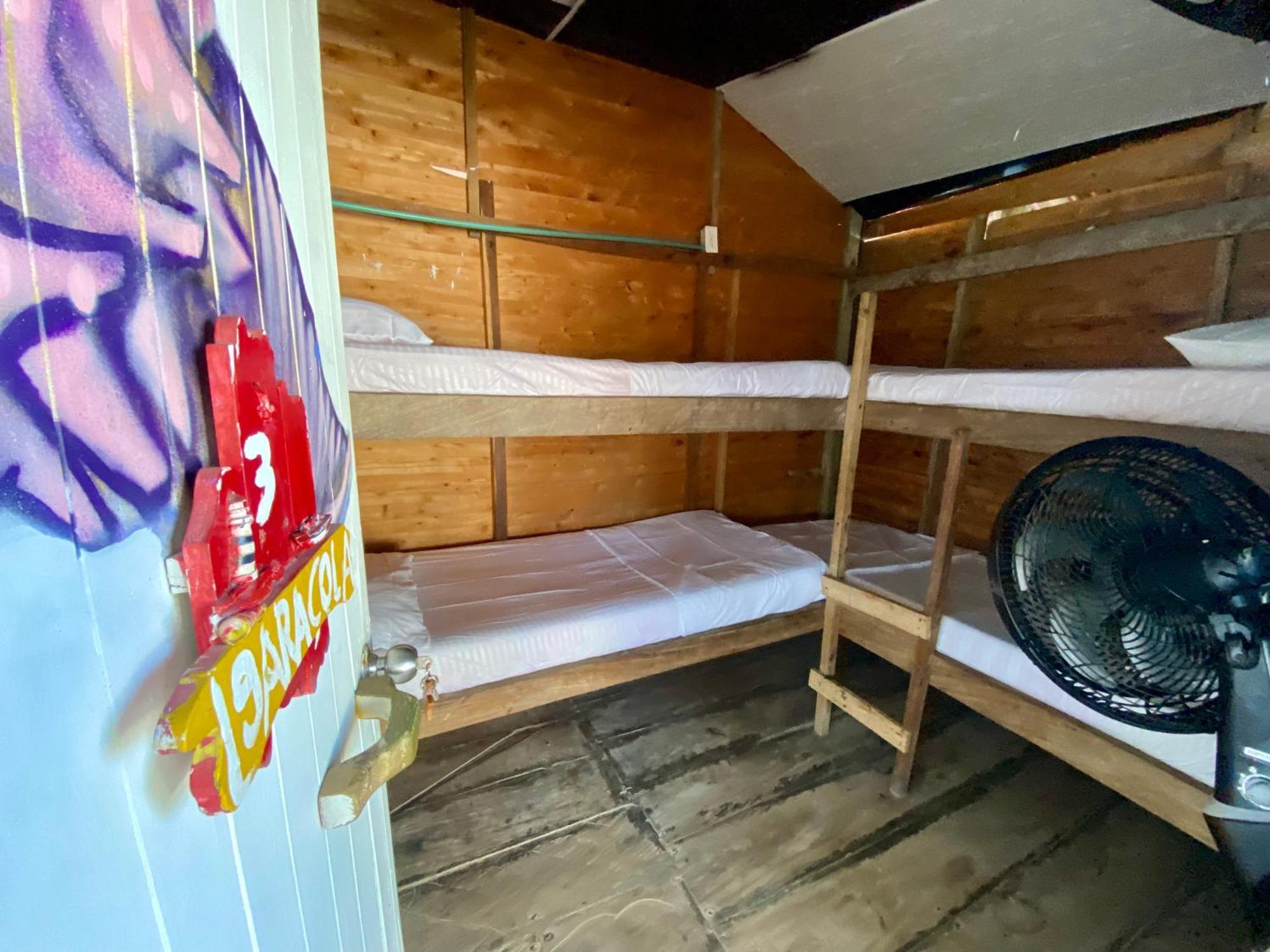 Eco Hostal Estrella De Mar جزيرة موكورا المظهر الخارجي الصورة