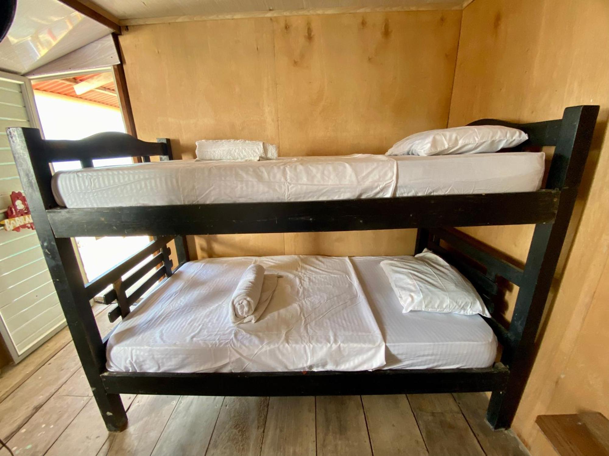 Eco Hostal Estrella De Mar جزيرة موكورا المظهر الخارجي الصورة
