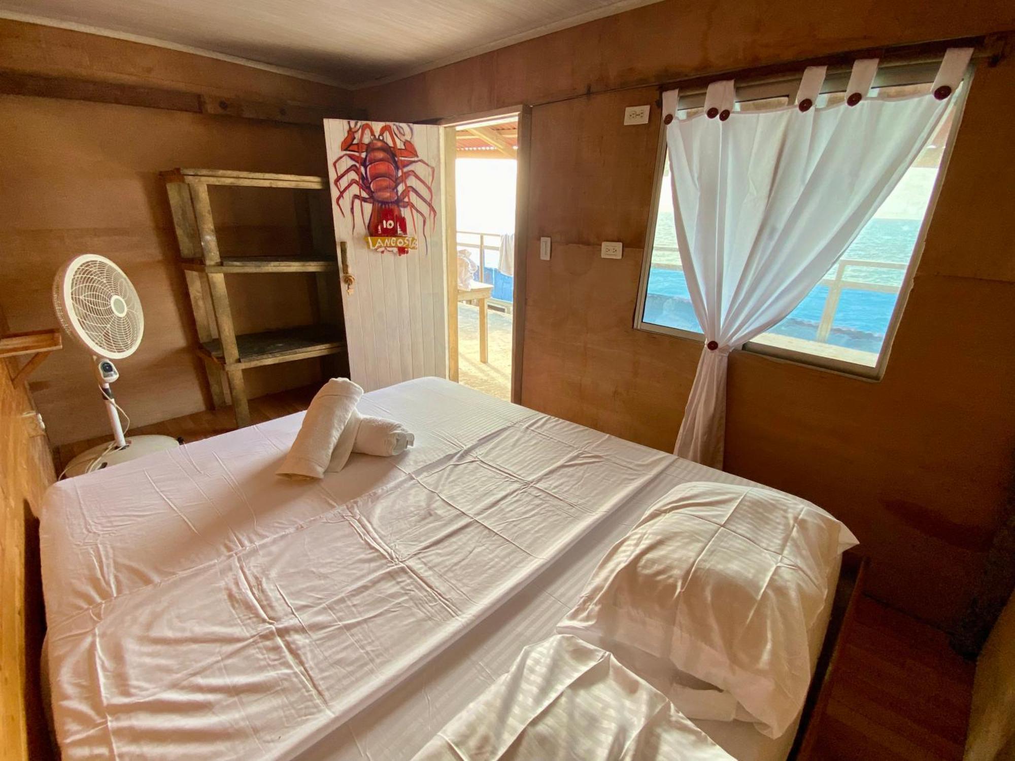 Eco Hostal Estrella De Mar جزيرة موكورا المظهر الخارجي الصورة